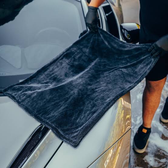 Thick Black Weave Drying Towel