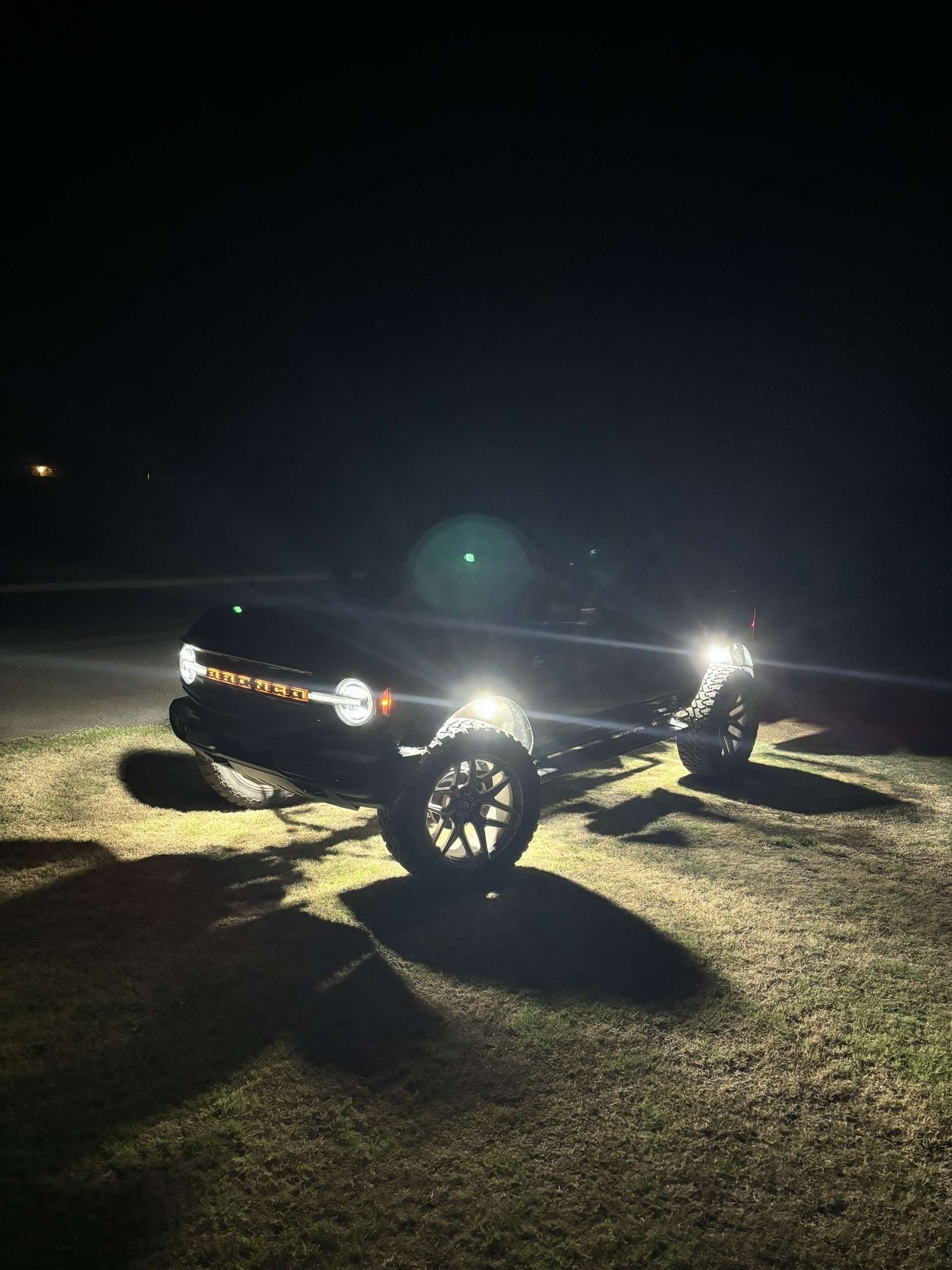 144-Chip Pure White LED Rock Lights